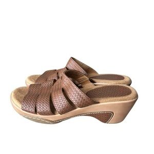 RIALTO Womens Tan Clog Heel Straps Treaded Valora Round Toe Slip On size 9